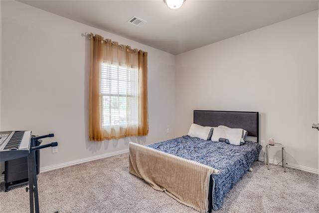 Building Photo - 10901 Tamarisk Dr