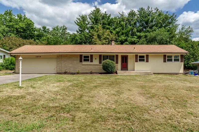 Building Photo - 3979 Elva Ln