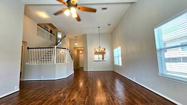 Building Photo - 714 Cypresswood Ridge