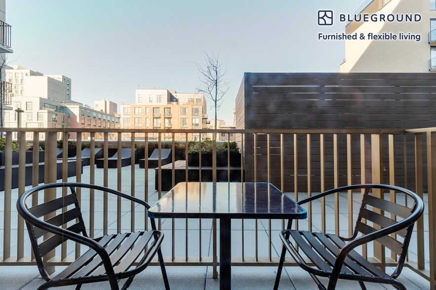 Building Photo - 16 West St