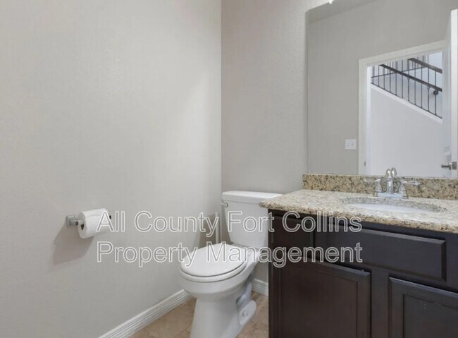 Building Photo - 846 Shirttail Peak Dr