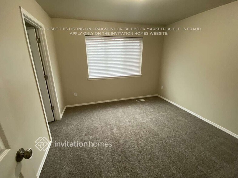 Building Photo - 21007 82nd St E