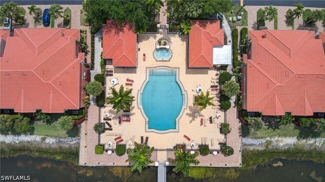 Building Photo - 20221 Estero Gardens Cir
