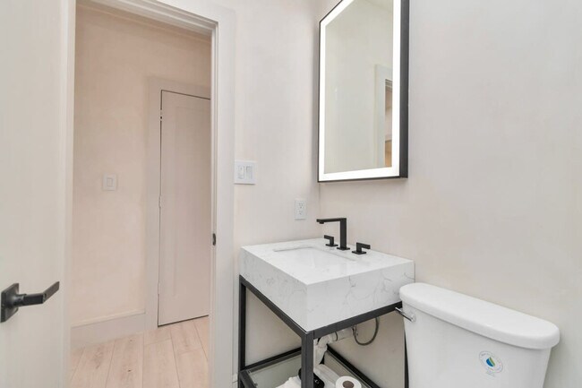 Building Photo - 2683 Blodgett St