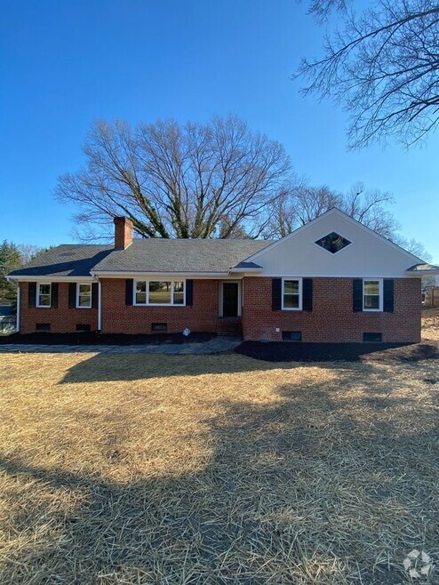 Building Photo - 8217 Woodman Rd