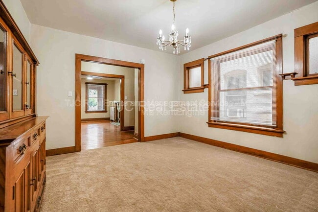 Building Photo - 2316 E 12th Ave