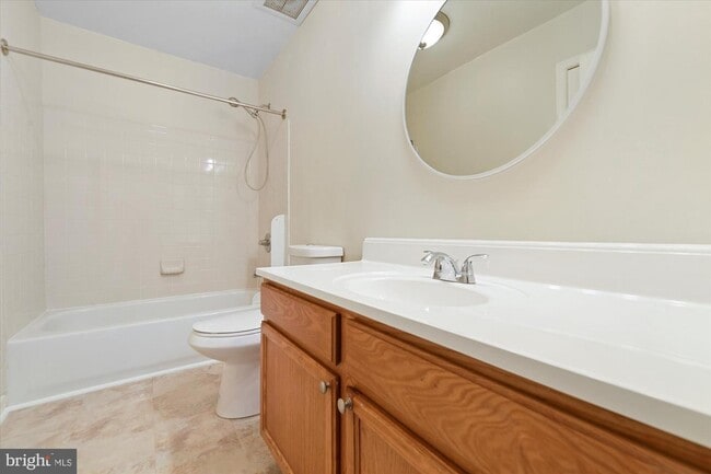 Building Photo - 4122 Orchard Ridge Blvd