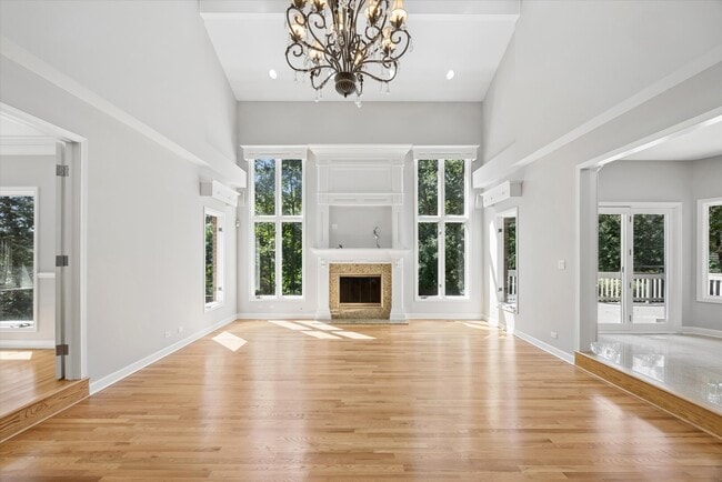 Building Photo - 9336 Falling Waters Dr W