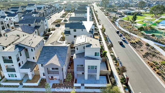 Building Photo - 401 Junco