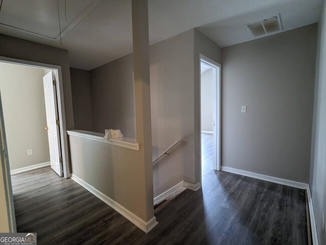 Building Photo - 6857 Mahonia Pl