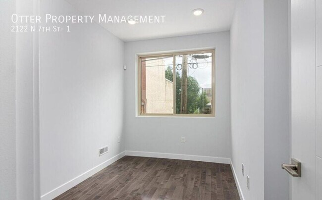 Building Photo - 2122 N 7th St