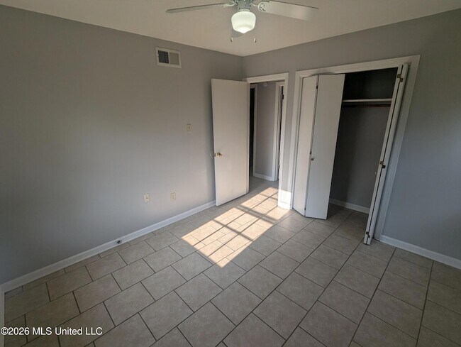 Building Photo - 8415 Dottley Dr