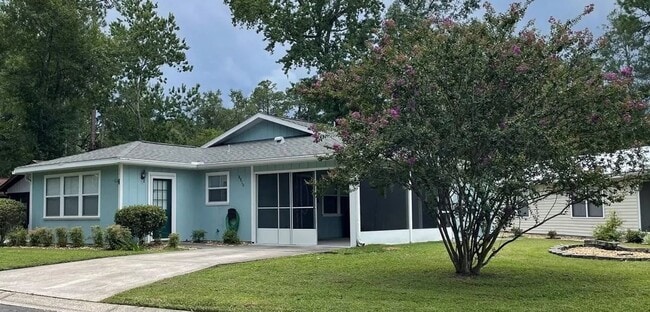 Building Photo - (2/2 Turkey Creek Forest)