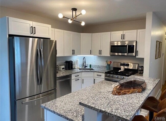 Building Photo - 1318 Ashton Rd