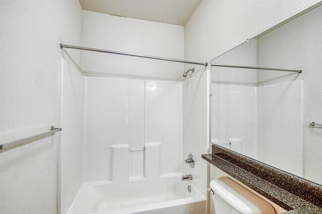 Building Photo - 2200 Classen Blvd