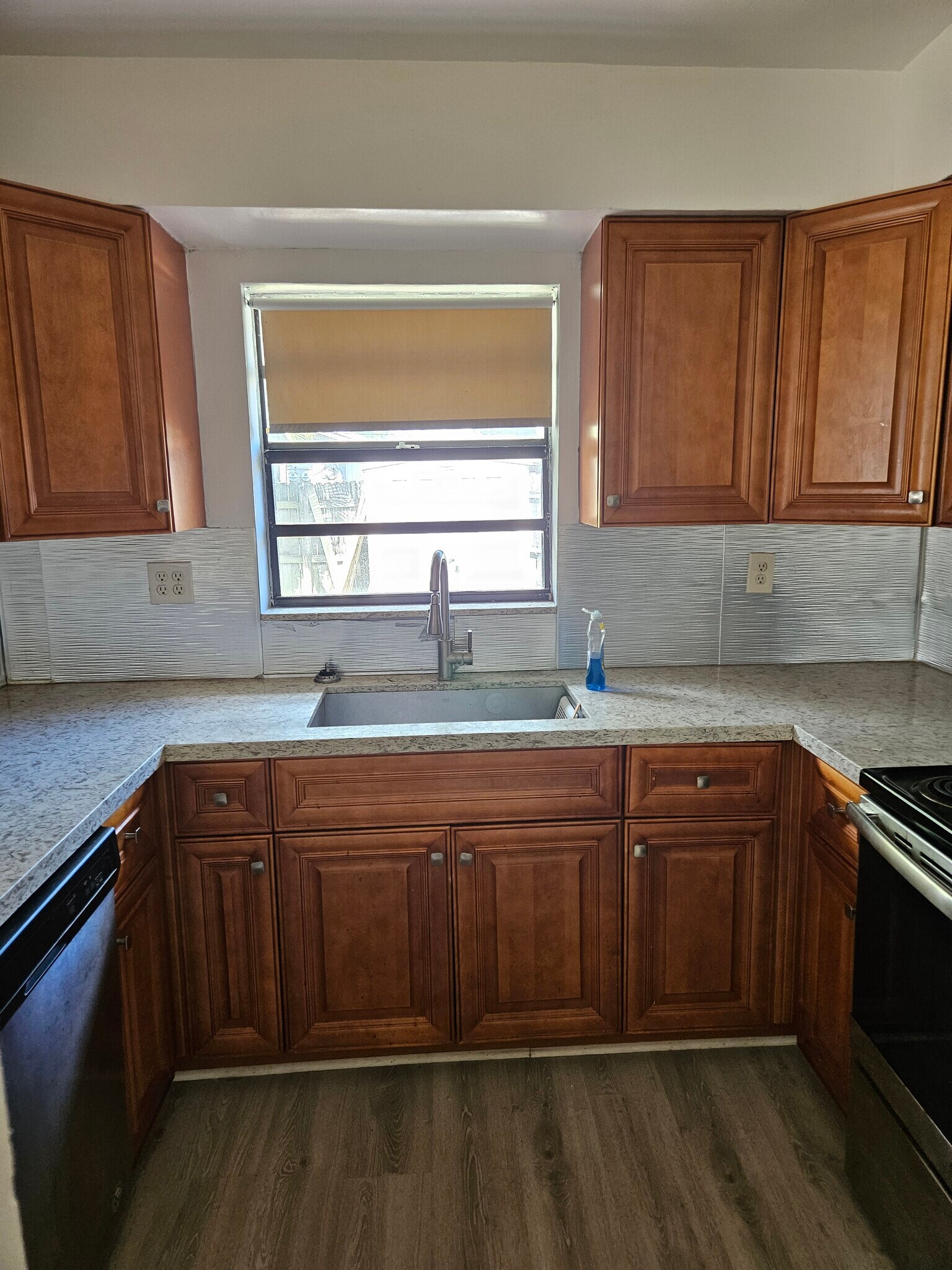 Building Photo - 6231 SW 37th Ct