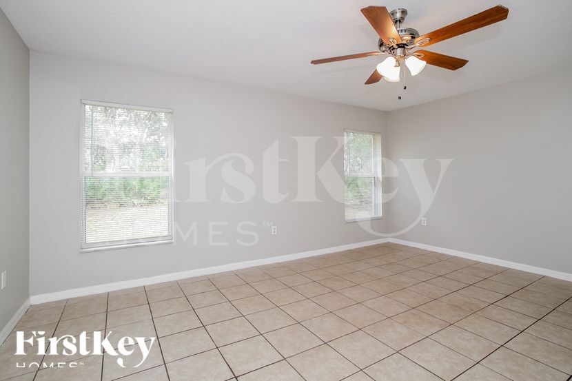 Building Photo - 1932 Michigan Ct