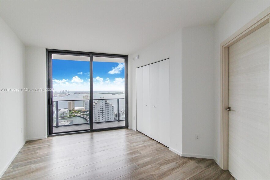 Building Photo - 801 S Miami Ave