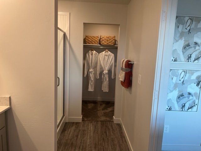 Building Photo - 2108 N Chianti St