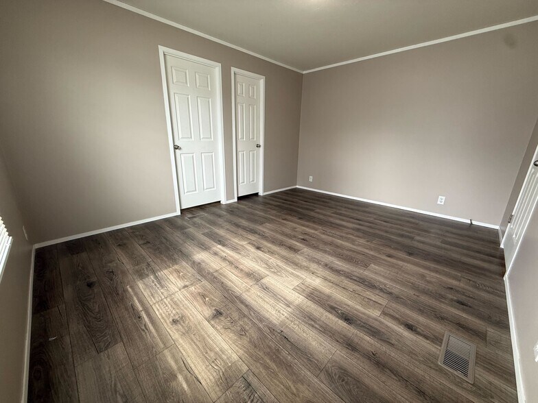 Building Photo - 11785 Cascade Cir