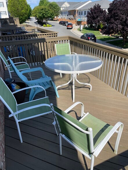 Building Photo - 515 Northwynd Cir