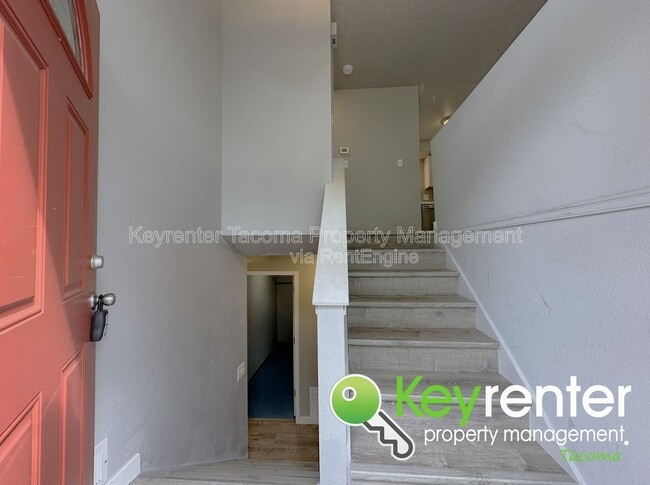 Building Photo - 2215 N Madison St