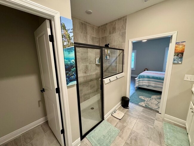 Building Photo - 176 Arazzo Wy