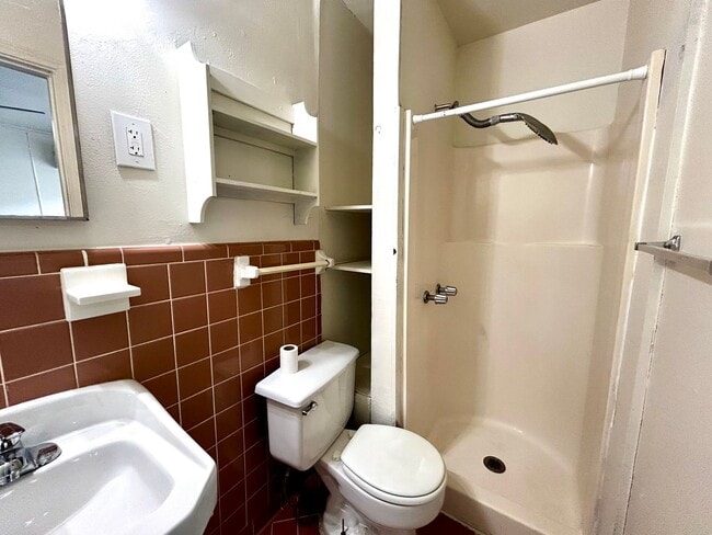 Building Photo - 3304 Tom Green St