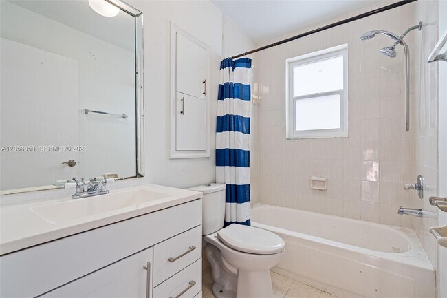 Building Photo - 13990 SW 160th Terrace