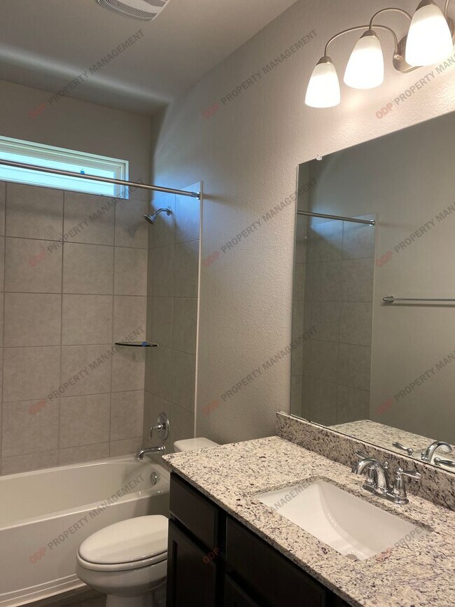 Building Photo - 4 bedroom home within Belton ISD!