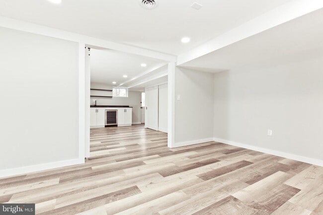 Building Photo - 3507 Gallows Rd