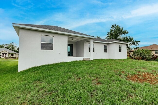 Building Photo - 236 Long Meadow Ln S