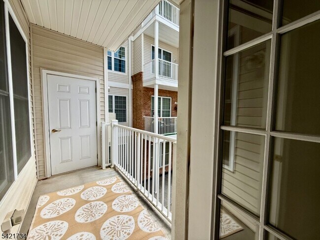 Building Photo - 1213 Wharton Ct