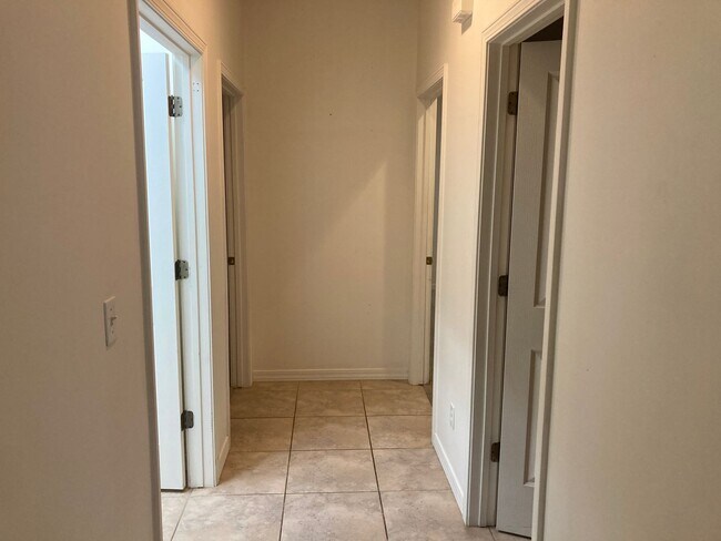 Building Photo - 26 E Animas Village Ln