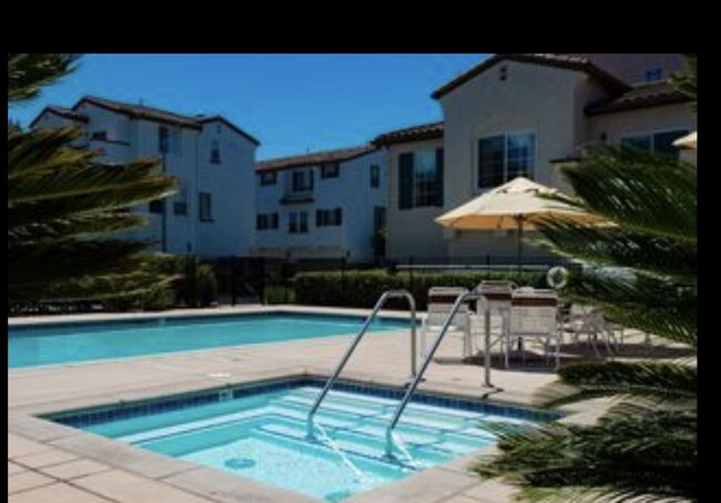 Building Photo - 3106 Via Puerta