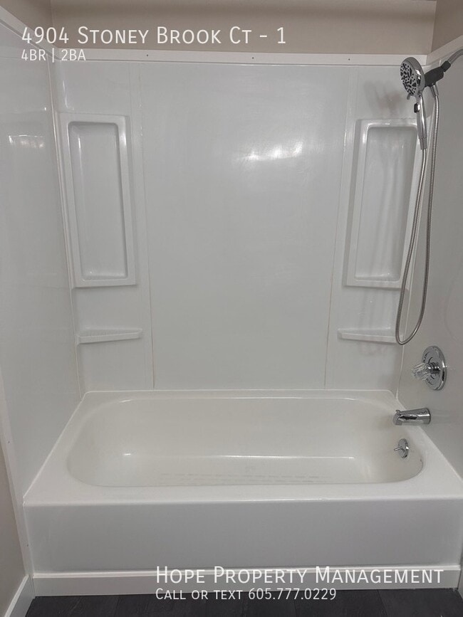 Building Photo - 4904 Stoney Brook Ct