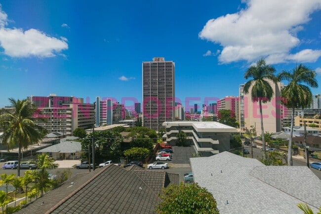 Building Photo - 3 bdrm/ 2.5 bath townhome for rent at Neho...