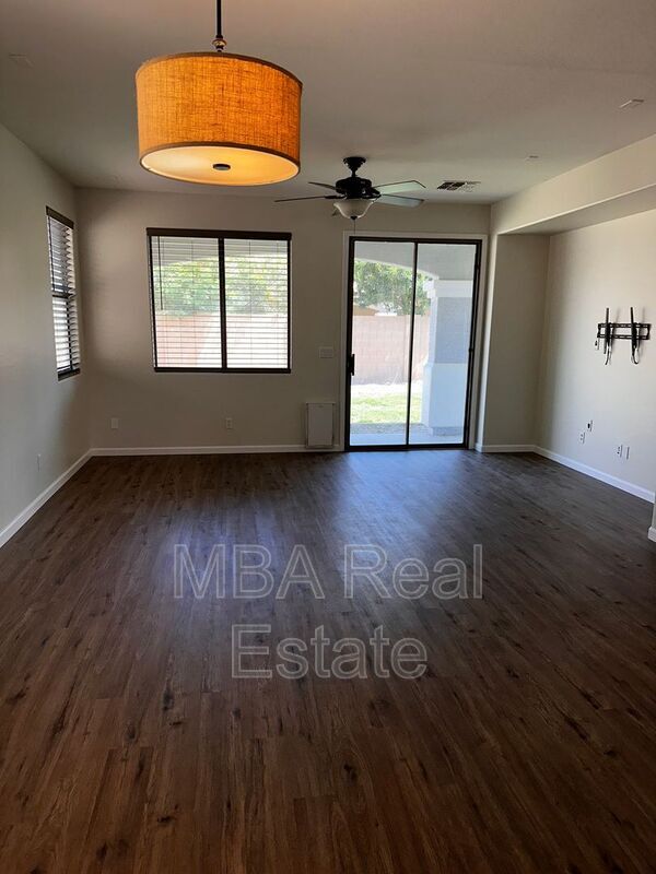 Building Photo - 21382 E Alyssa Rd
