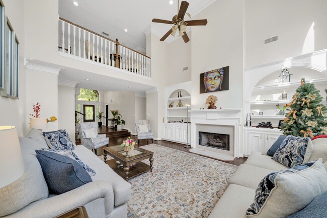 Building Photo - 70 N Skyflower Ct