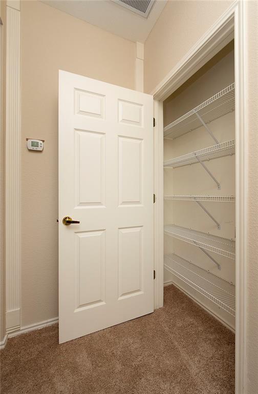 Building Photo - 129 Dewberry Dr