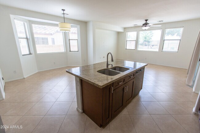 Building Photo - 21382 E Lords Ct