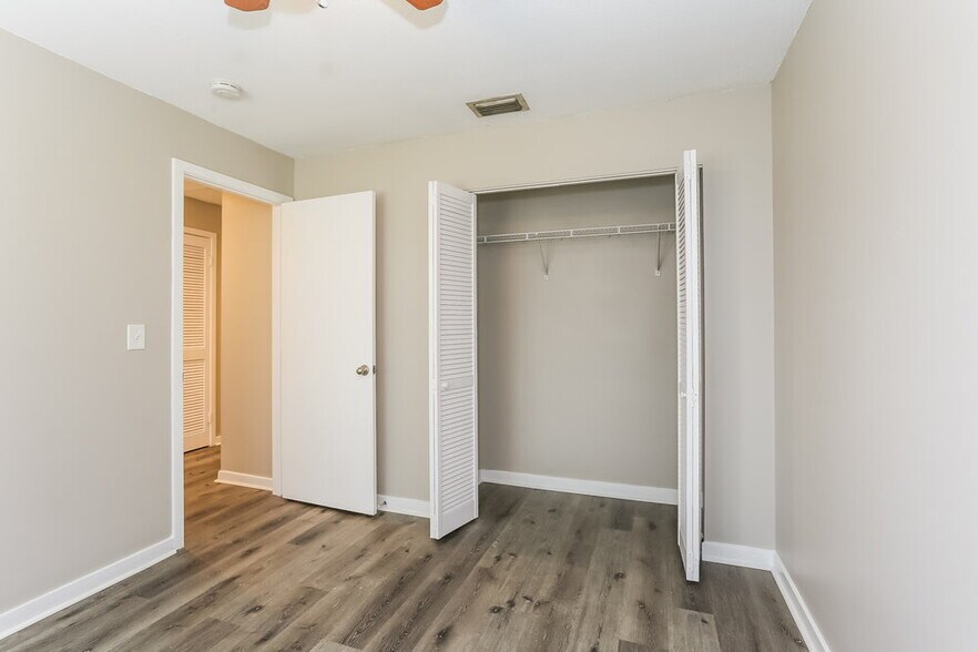 Building Photo - 40 Wicklow Cir
