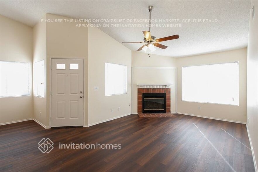 Building Photo - 351 Blue Ridge Ln