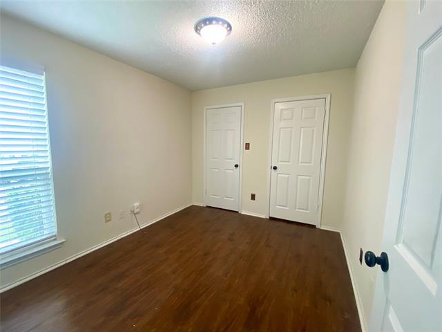 Building Photo - 7b Lakeway Dr