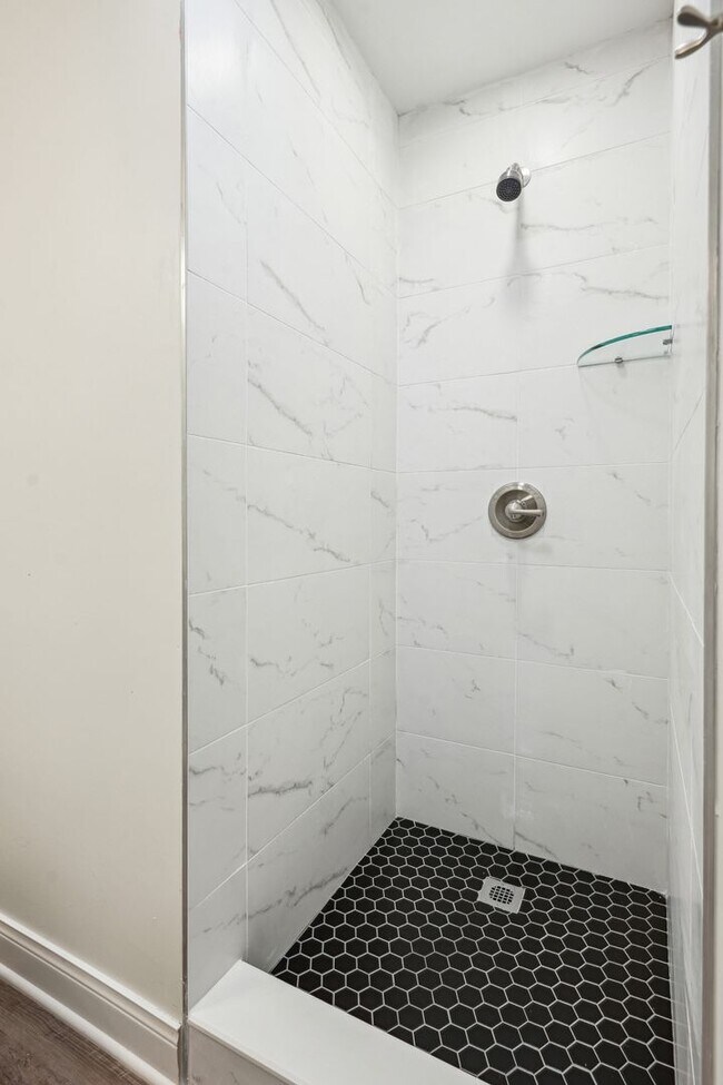 Building Photo - Incredible opportunity to live in Historic...
