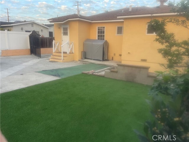 Building Photo - 313 S Aviation Blvd