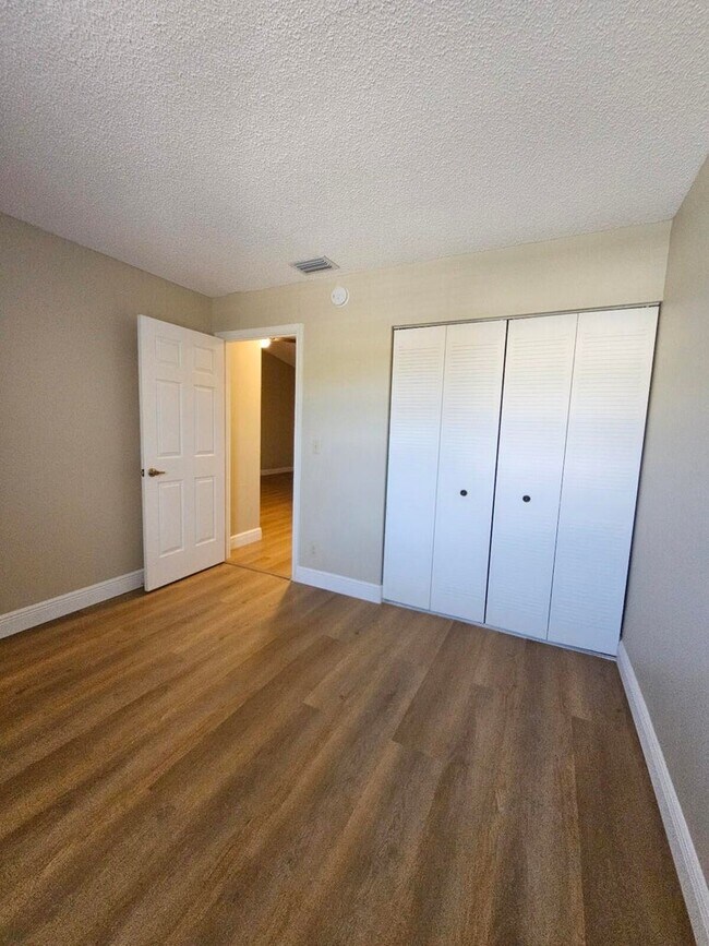 Bedroom 1 - 301 Norwood Ter