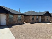 Building Photo - 3504 S County Rd 1307 1/2