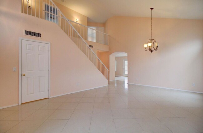 Building Photo - 1350 W Pelican Ct