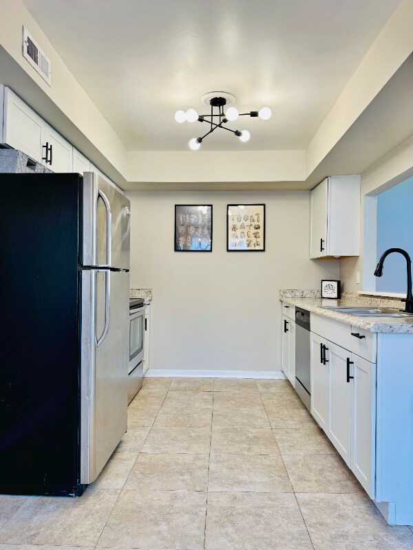 Building Photo - 1514 Roberts Way